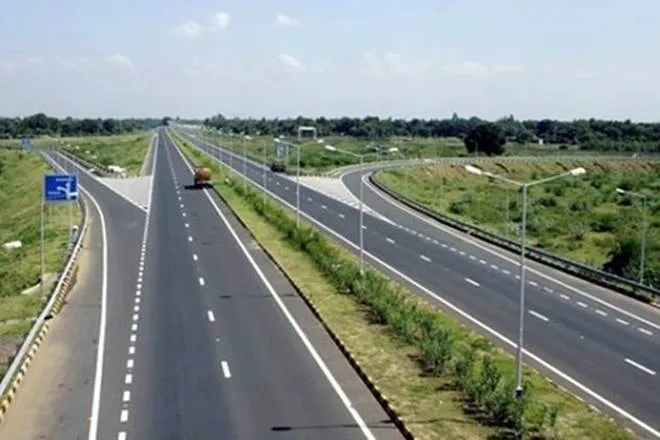 Gorakhpur Link Expressway: Faster connectivity from Lucknow, Agra & Delhi with 6-lane latest updates and important facts
