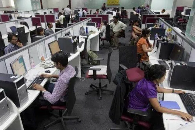  signs of recovery in indian economy service sector growth at seven year high