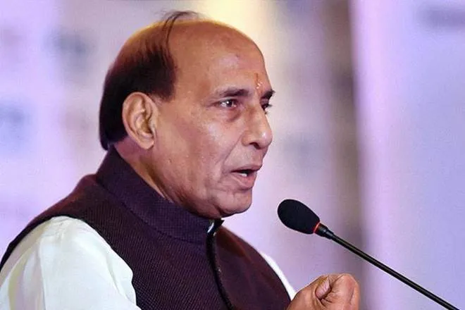rajnath singh, defence minister, Ministry of Defence, Atmanirbhar Bharat, Import Embargo on 101 Weapon Systems, PM Modi initiative, make in india in defence ministry, make in india, defence minister, defence system in india, रक्षा मंत्री, डिफेंस मिनिस्ट्री, राजनाथ सिंह