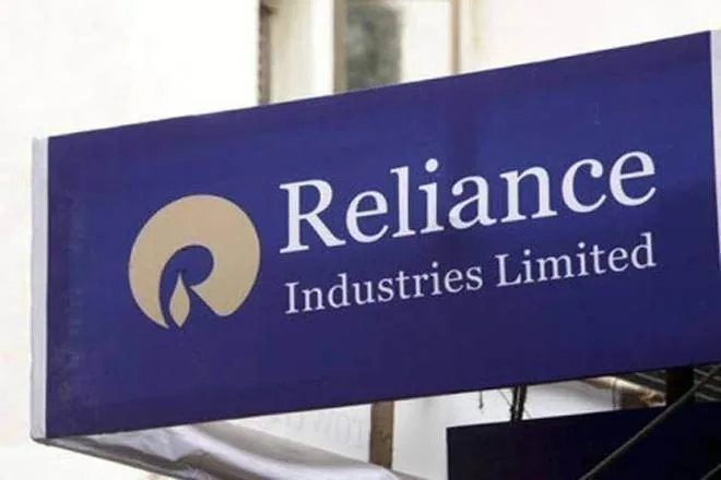 Should You Buy RIL Stock After FY20Q3 Result, RIL stock, buy or sell RIL stock, Brokerage Houses Report On RIL Stock, mukesh ambani, reliance jio, RIL retail business, रिलायंस इंडस्ट्रीज, रिलायंस इंडस्ट्रीज के शेयरों में दांव लगाना चाहिए