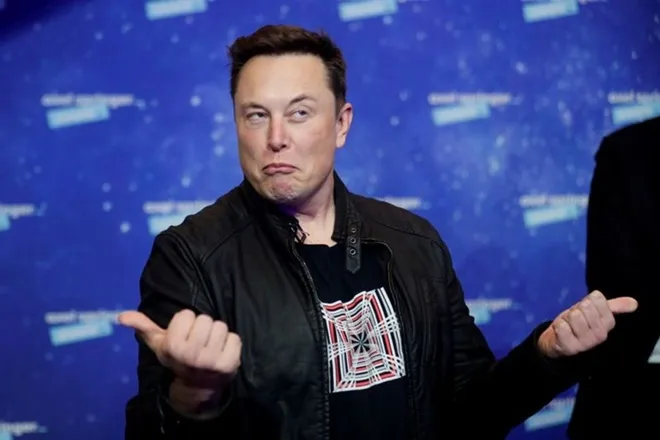 year ender 2020 know here about Top 5 Industrialists in 2020 mukesh ambani adaar poonawala gautam adani elon musk warren buffet