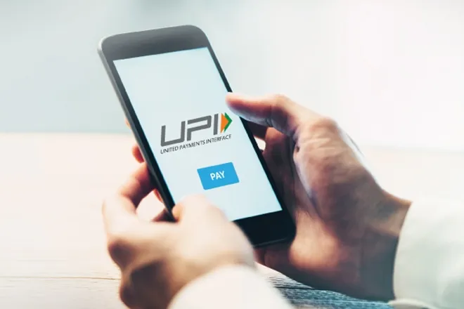 Fight against Coronavirus, COVID-19, Beware of Fake UPI ID being circulating on the pretext of PM CARES Fund, pib factcheck