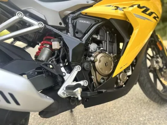 Hero Karizma XMR