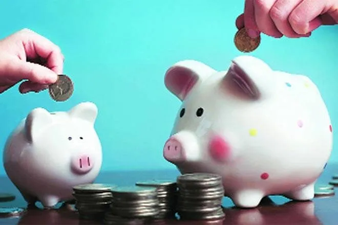 upto 8 pc interest rate on savings bank account, IDFC First bank, Bandhan bank, AU small finance bank, jana small finance bank, ESAF small finance bank, Ujjivan small finance bank