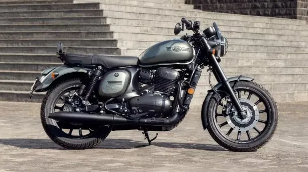 Yezdi Roadster 