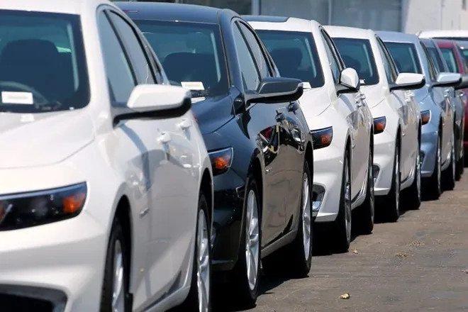 Automobiles Sales seems gaining momentum, vehicle sales figure better in august, maruti suzuki, hyundai, mg motor, mahindra and mahindra, toyota