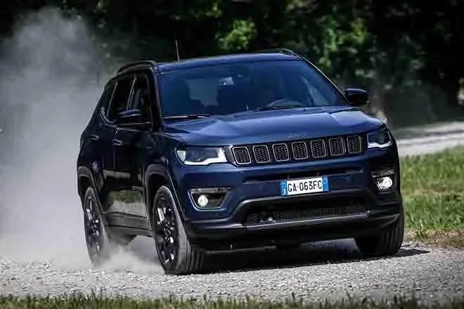 jeep compass new facelift version unveiled new engine and more features changed