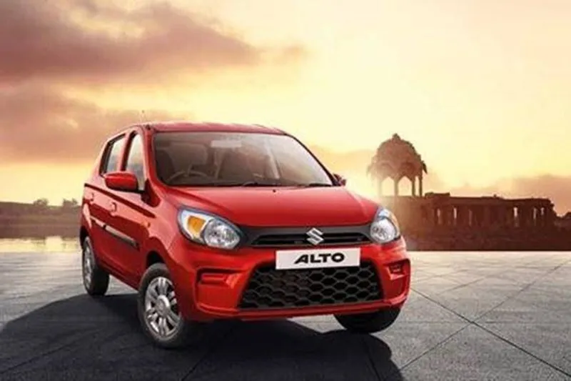 Petrol BS6 cars with highest fuel efficiency in India, maruti suzuki dzire, maruti alto, maruti swift, maruti celerio, renault kwid