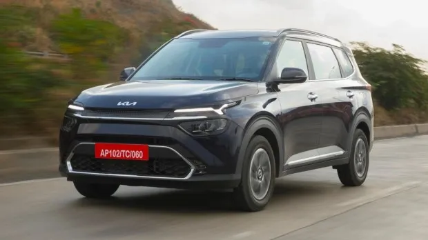Kia-Carens
