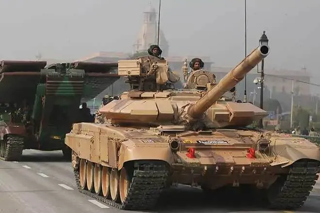FDI limit in defence manufacturing hiked to 74 percent, automatic route, separate budget provisioning for domestic capital procurement, weapons, make in india in defense, defense import, डिफेंस मैन्युफैक्चरिंग