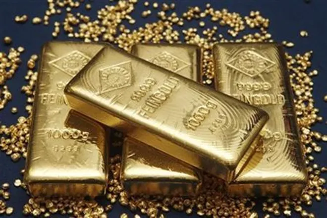 Silver, Gold Rate Today: gold price tumbled 236 rupee, silver also down 