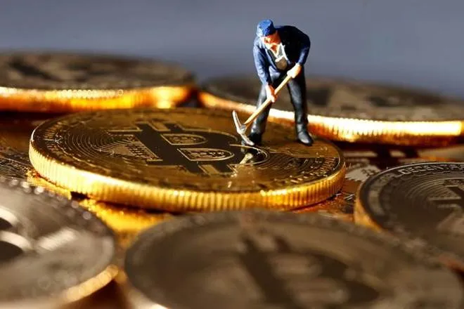US arrests three in alleged USD 722 million bitcoin fraud