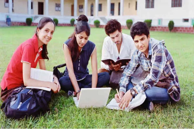 jobs for interested students top companies of auto industry are offering internship programs