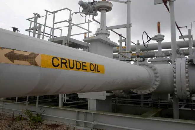 Brent Crude, WTI Crude, WTI crude below 21 years low, WTI Crudeplunge to 15 dollar as low demand, storage uncertainty, petrol rate today, diesel rate today