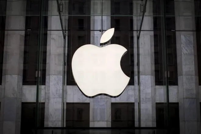 record profit of apple in december quarter iphone sales in double digit growth in india ipad sales also increased