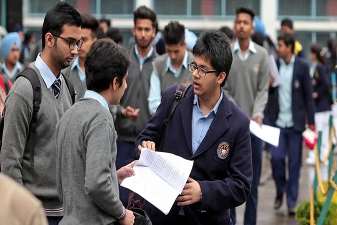 CBSE reduces syllabus for class 9 to 12 upto 30 pecent 