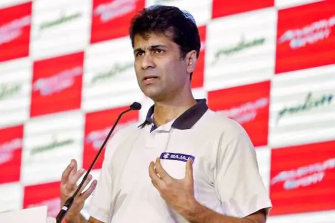 bajaj auto md rajiv bajaj criticizes modi government on covid19 lockdown says India flattened GDP curve