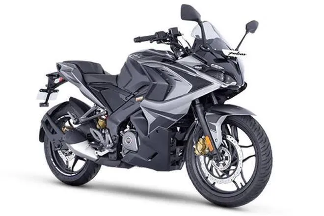 Fastest bikes under 2 lakh rupee ex showroom price in india, Suzuki Gixxer SF 250, Husqvarna Svartpilen 250, Husqvarna vitpilen 250, Bajaj Dominar 400, KTM RC 200, bajaj pulasr RS 200