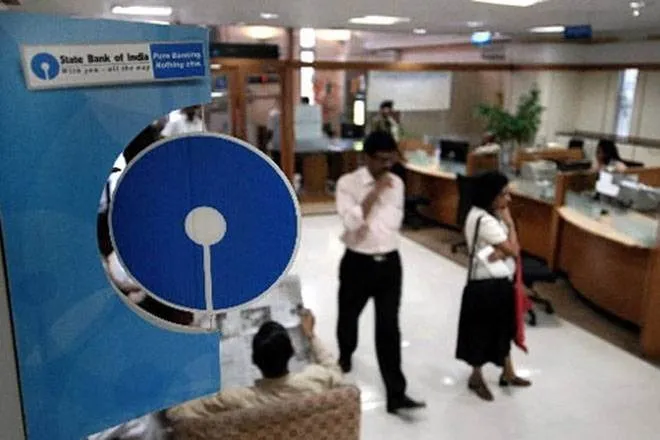 SBI Clerk Recruitment 2020 bank announces 8000 vacancies know details eligibility and pay scale