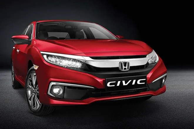 BS-6 Honda Civic diesel launched, price increased by upto 24000 rupee, know power and mileage