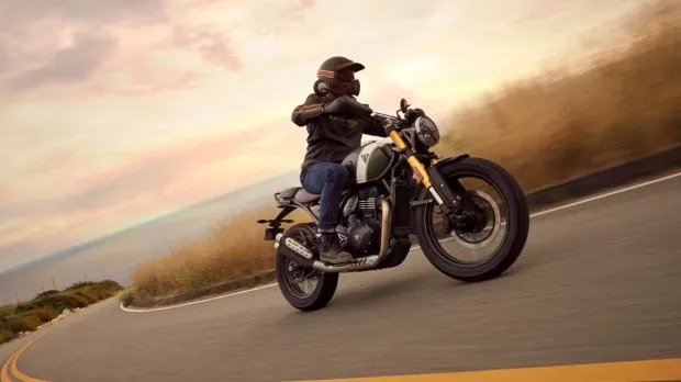 Triumph Scrambler 400X vs Yezdi Scrambler