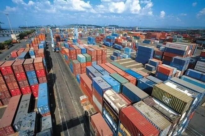 india exports increase for the first time in seven months imports also increased in february 