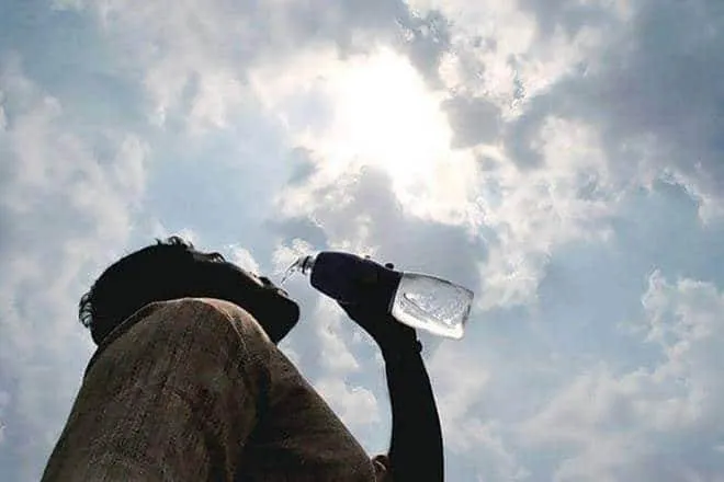 IMD heat waves red alert in 5 states including Delhi, hottest place in India, top 10 hot place in India, temperature rose in India, Delhi, Rajasthan, Punjab, haryana, Telangana, heat waves, rail, skymet, IMD