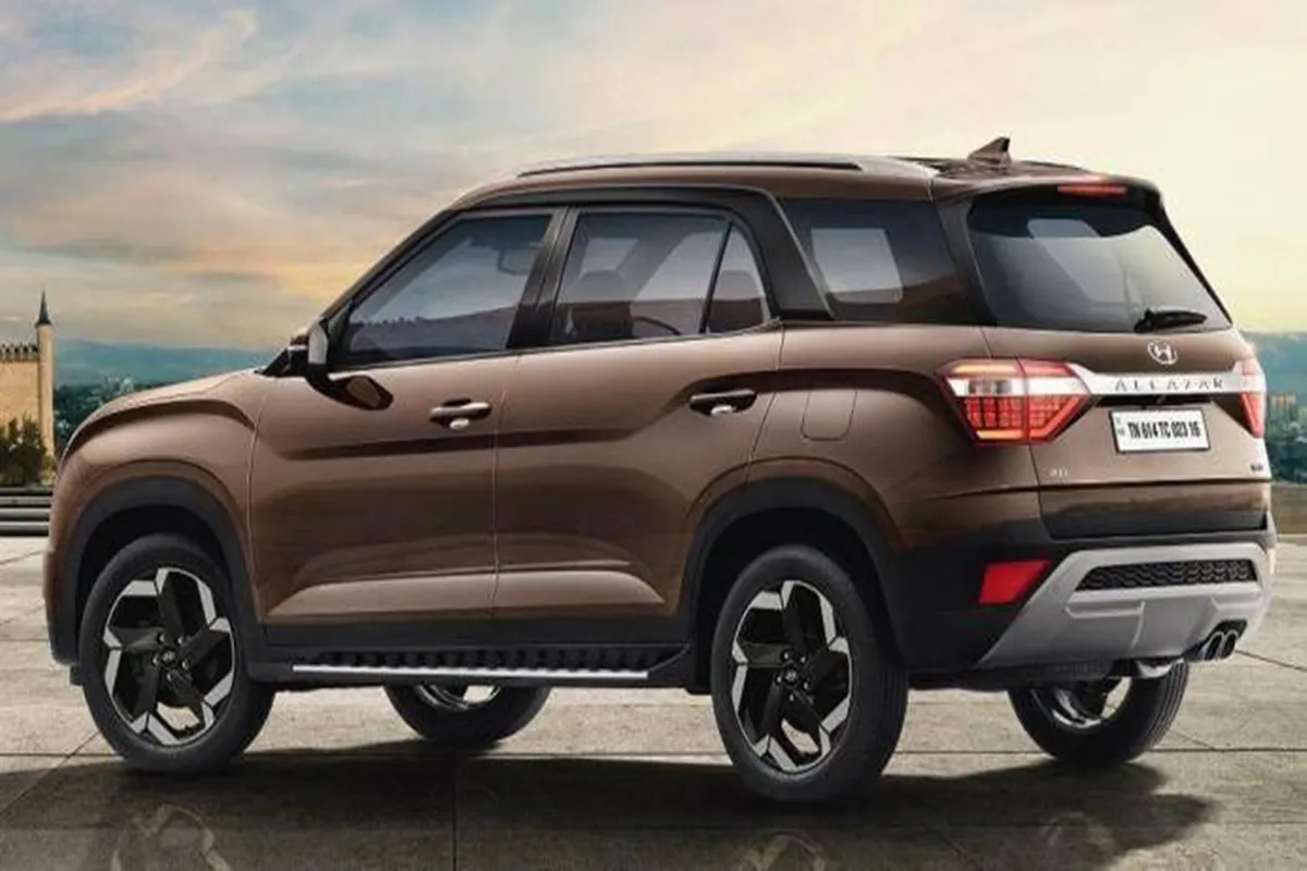 Hyundai Alcazar bookings open Interior images and features revealed
