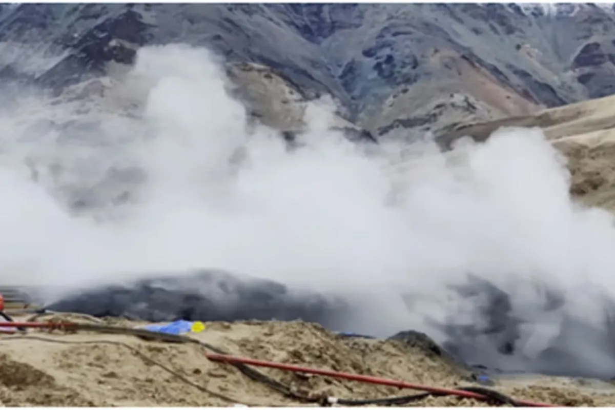 Geothermal fluid being released into Puga nullah