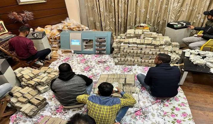 I-T raids recover ₹150 cr from businessman who launched Samajwadi Party's  perfume; BJP targets Akhilesh yadav | India News – India TV