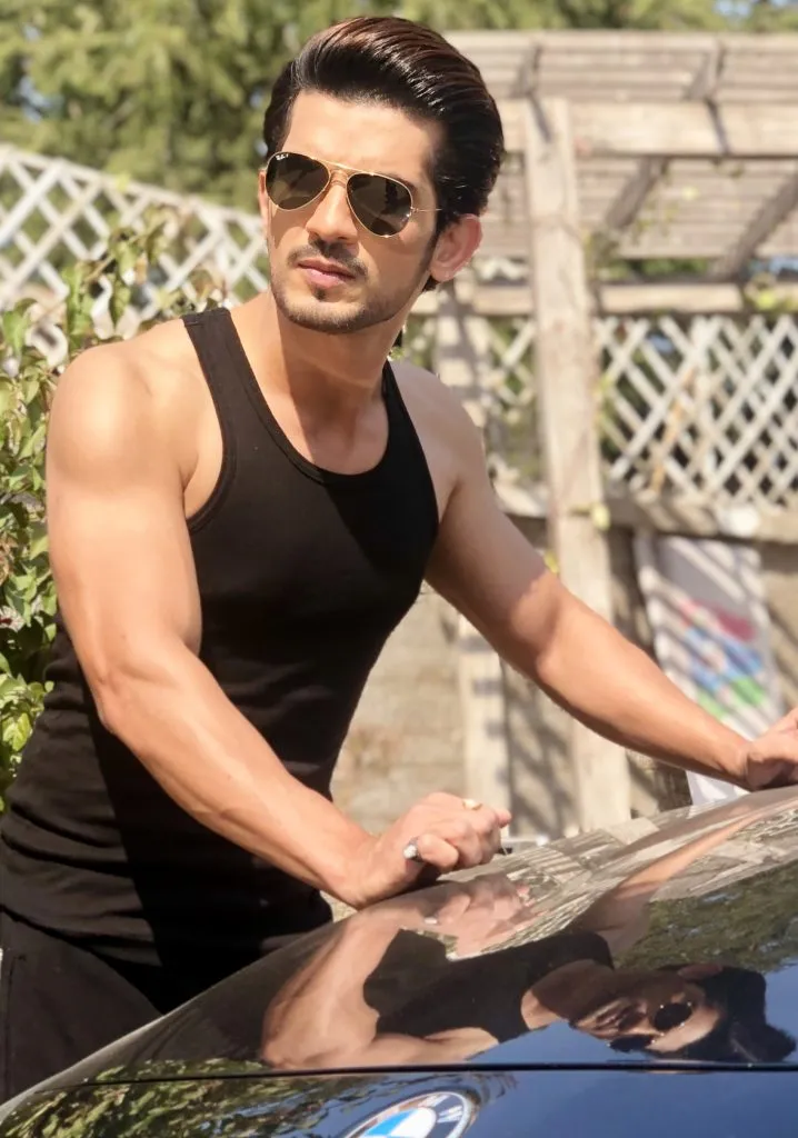 Arjun Bijlani Urges Fans to stay positive during Lockdown