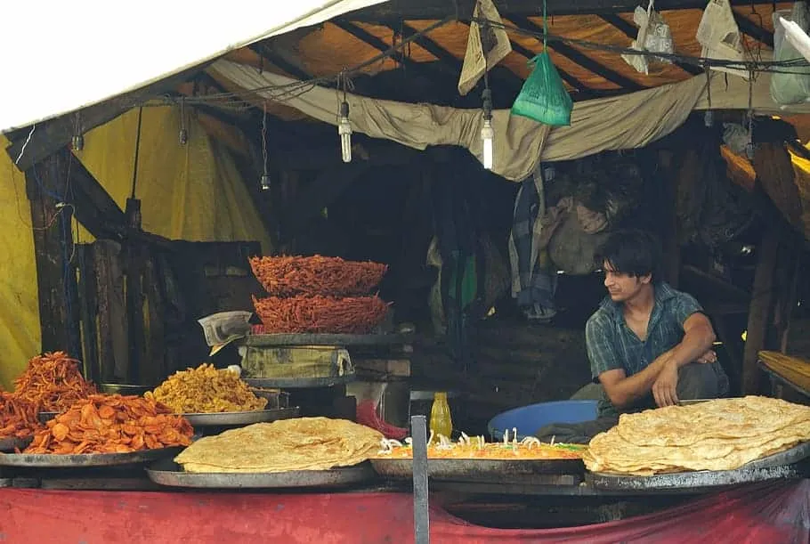 Drowning businesses, rising unemployment in Kashmir