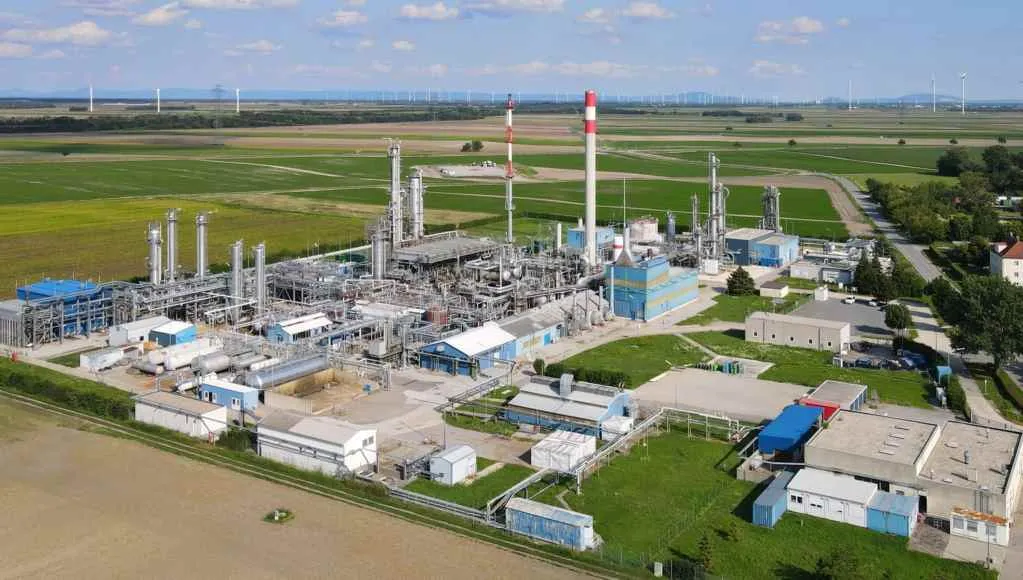 Natural gas processing plant in Aderklaa, Lower Austria