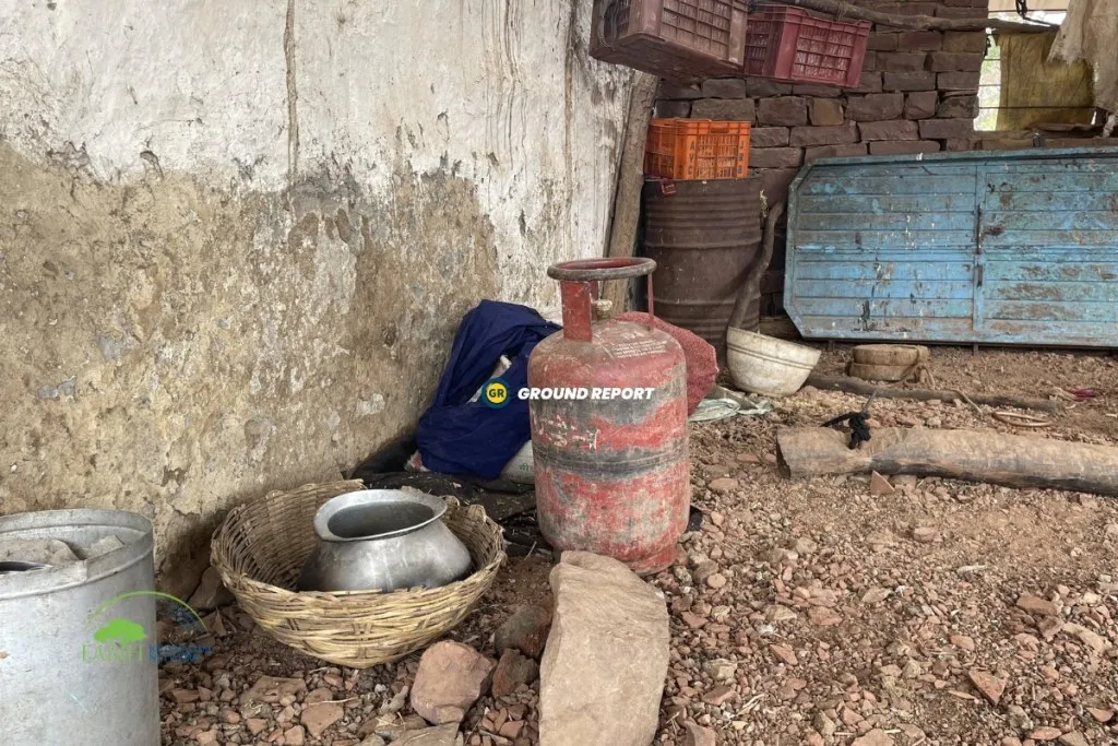 Empty gas cylinder resting in the corner of the under-construction segment of the house Village Samasgarh, district Bhopal, Madhya Pradesh | Photo: Rajeev Tyagi