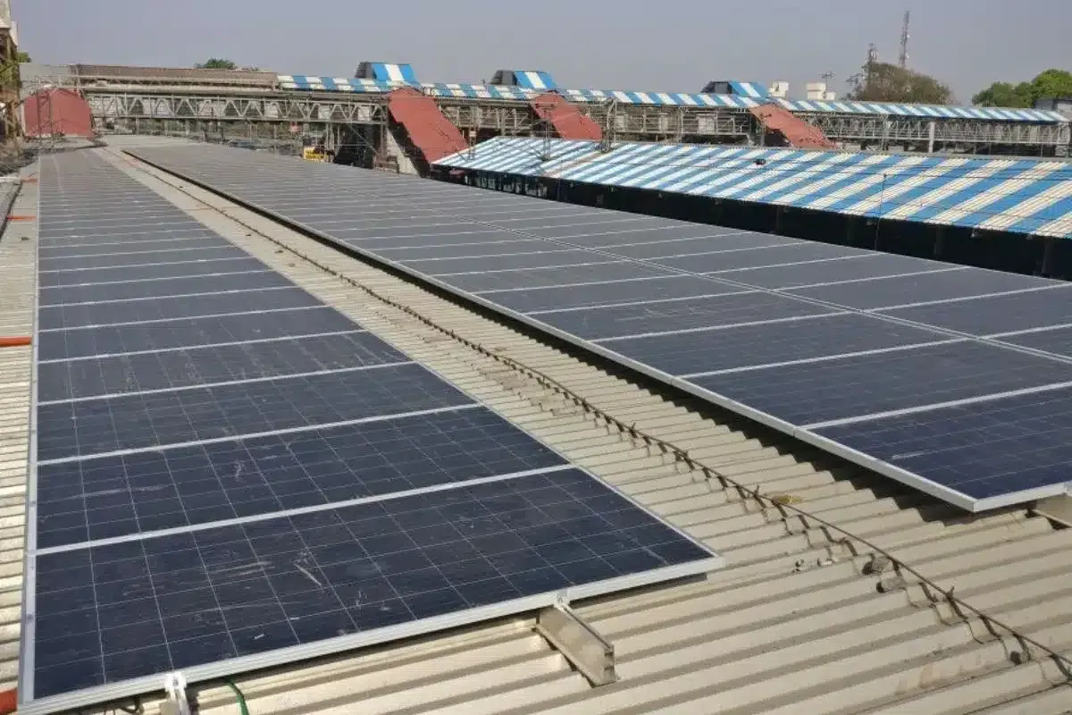 300 Kw Solar plant at Ujjain charged to generate power. It is mounted on the roof of platforms of Ujjain Station.