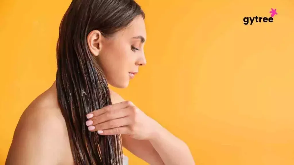 Hair falling out: 10 causes and effective solutions