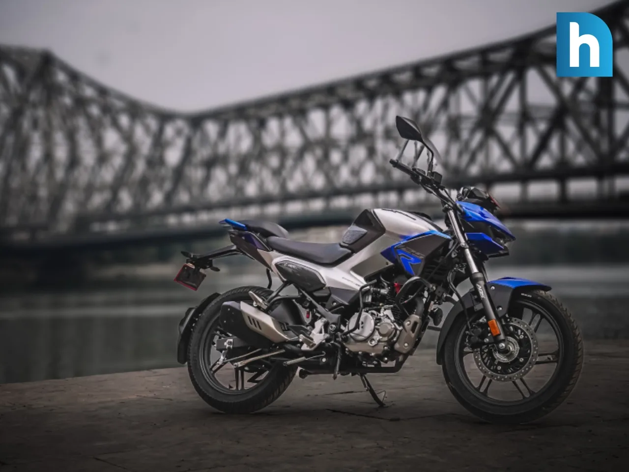 Hero Xtreme 125R vs Bajaj Pulsar N125
