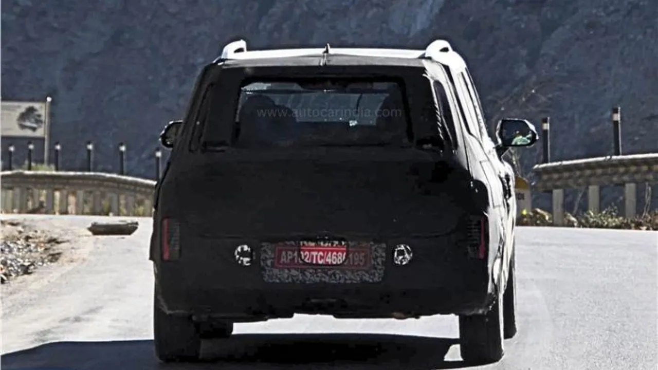 Kia Clavis Spy Shot 2