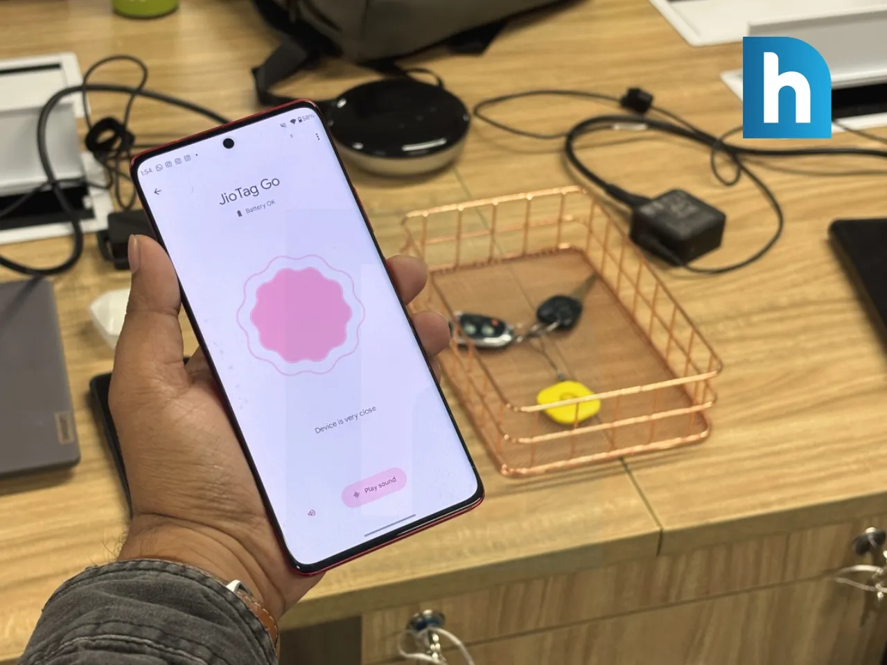 jiotag go review