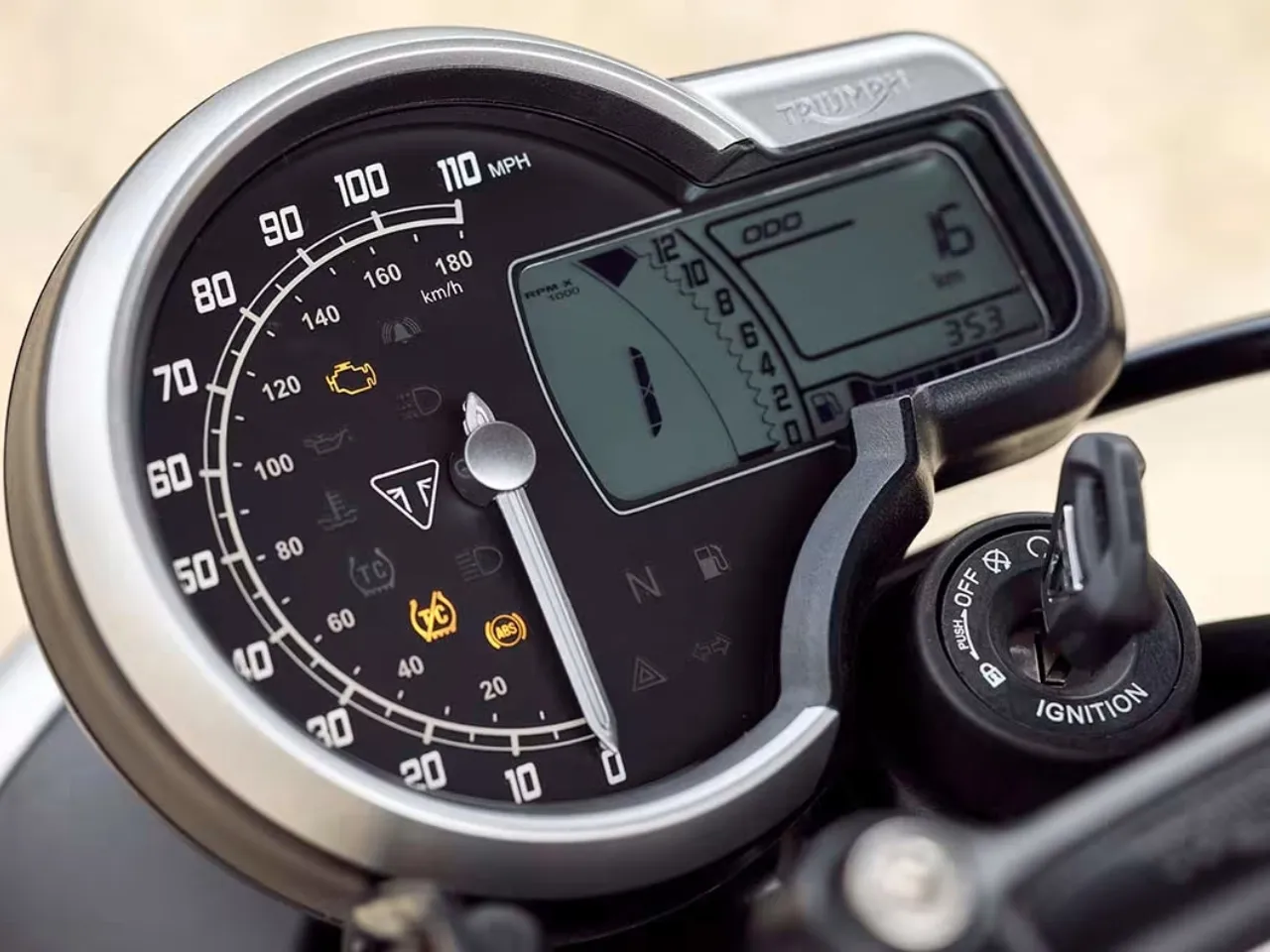 triumph speed t4 price