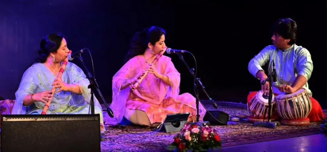 Flute Sisters 1