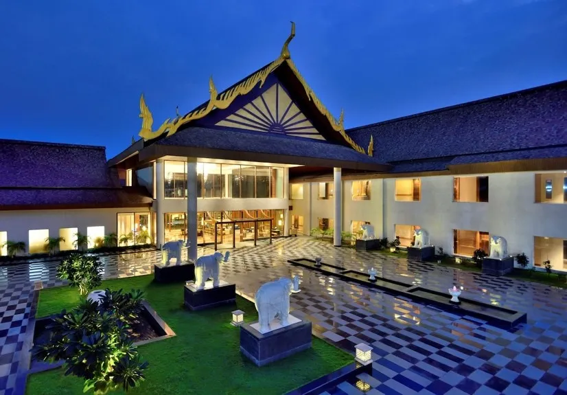Radisson Blu Plaza, Karjat