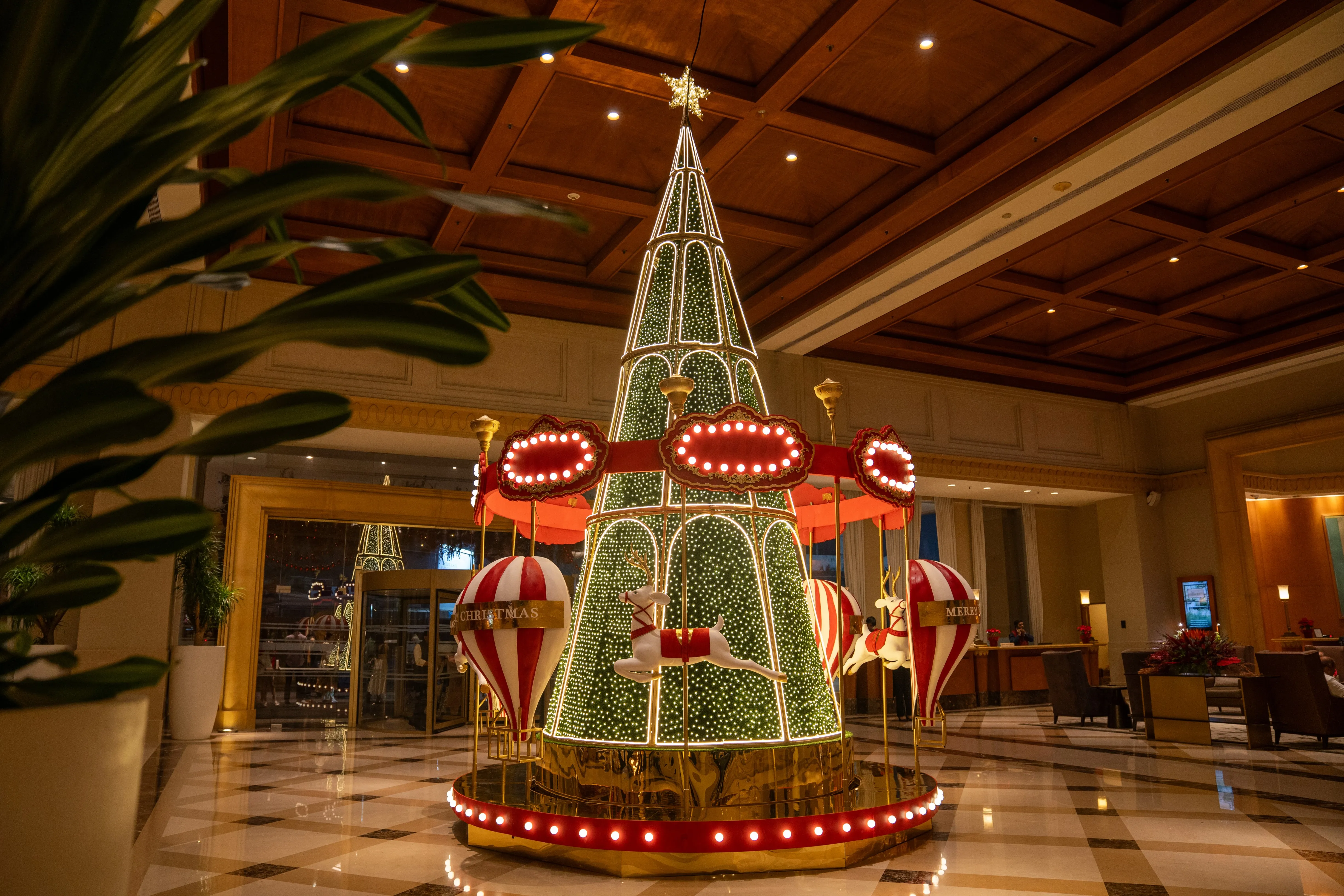 Tree Lighting Ceremony - JW Juhu 3