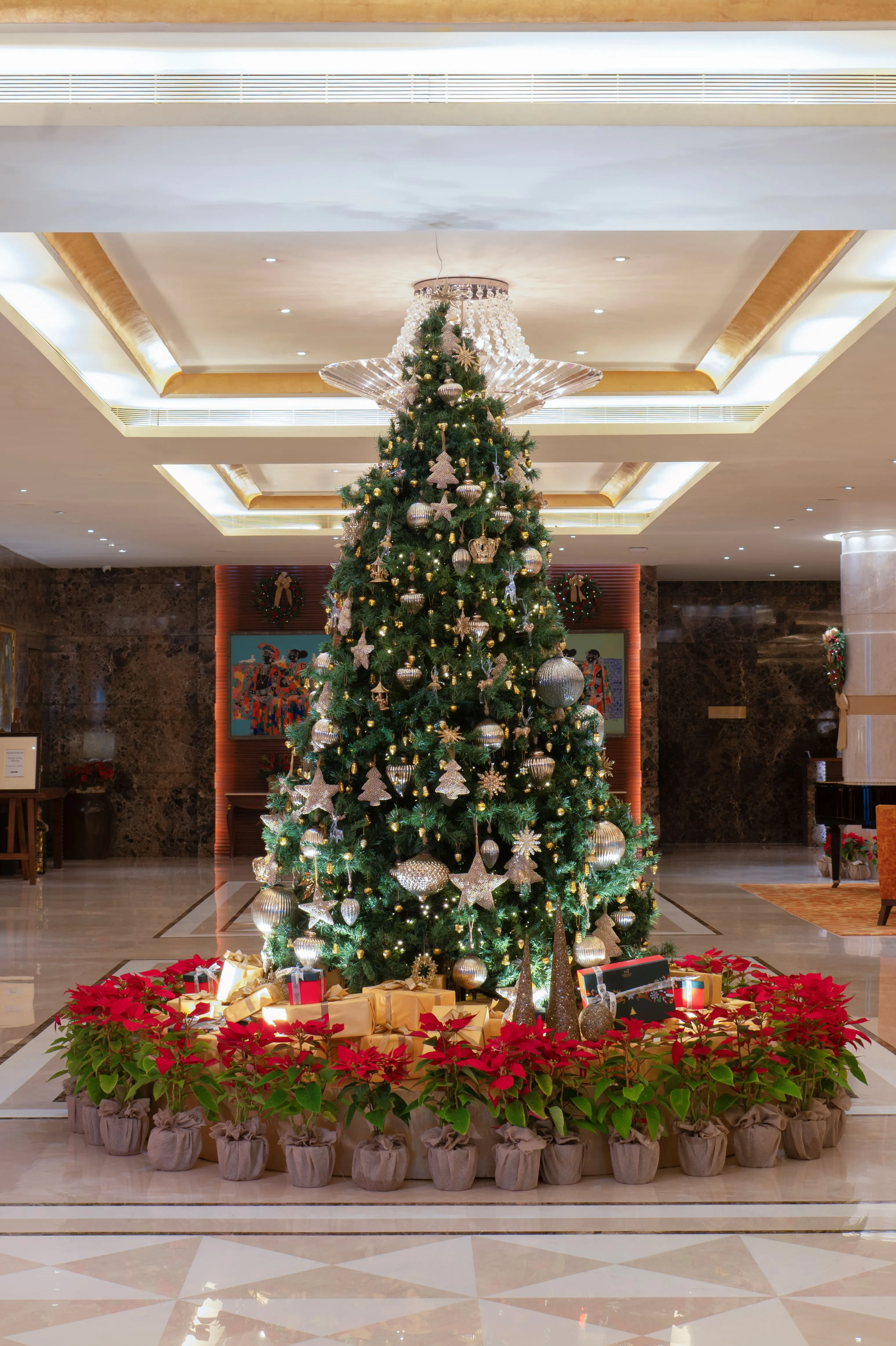Christmas Tree at Taj Coromandel
