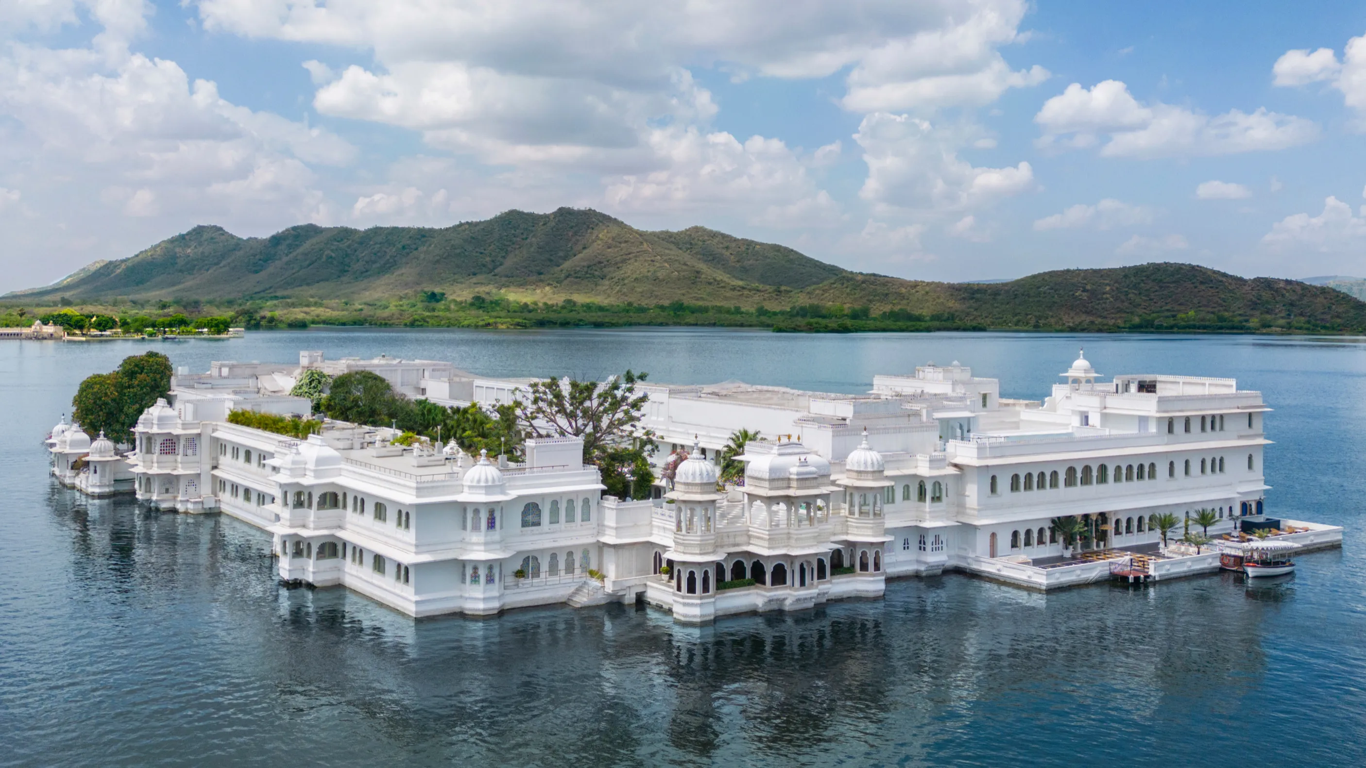 Taj Lake Palace Udaipur
