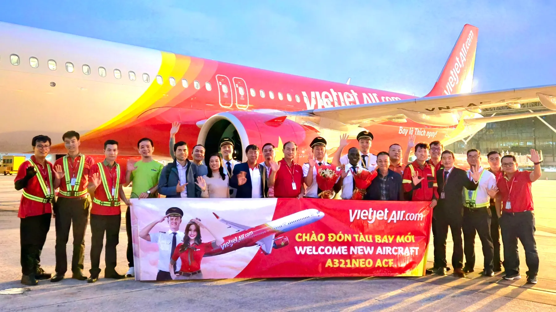 Vietjet takes delivery of 2 new Airbus A321neo ACF on the last day of 2024