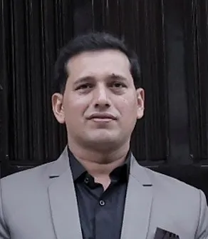 Mateen Khan - Co Founder Monday Hotels