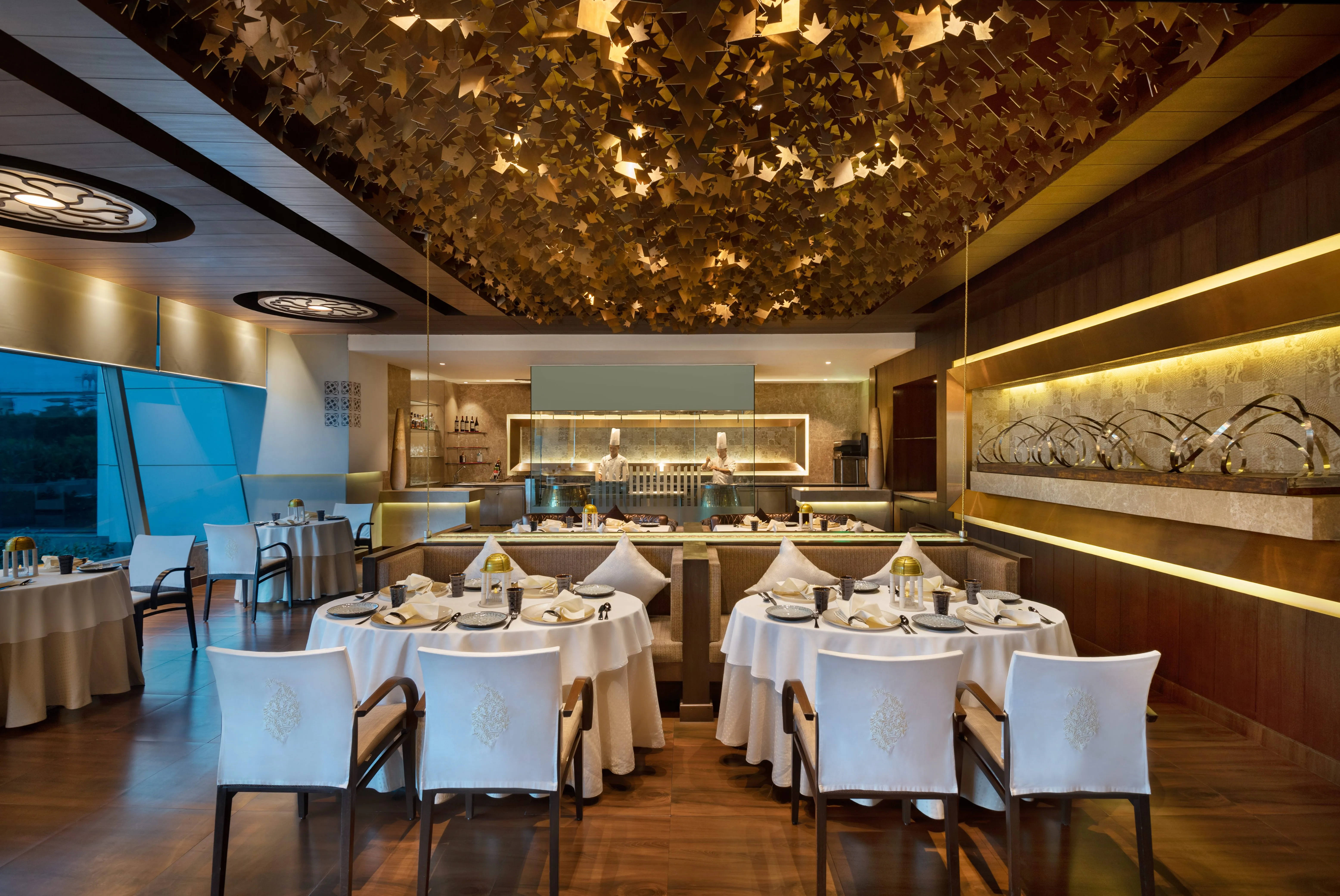 Spice Art Crowne Plaza Greater Noida
