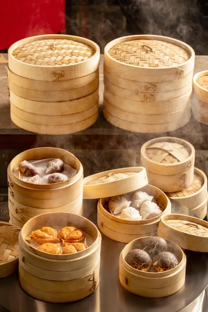Dimsum plating Yi Jing ITC Maratha