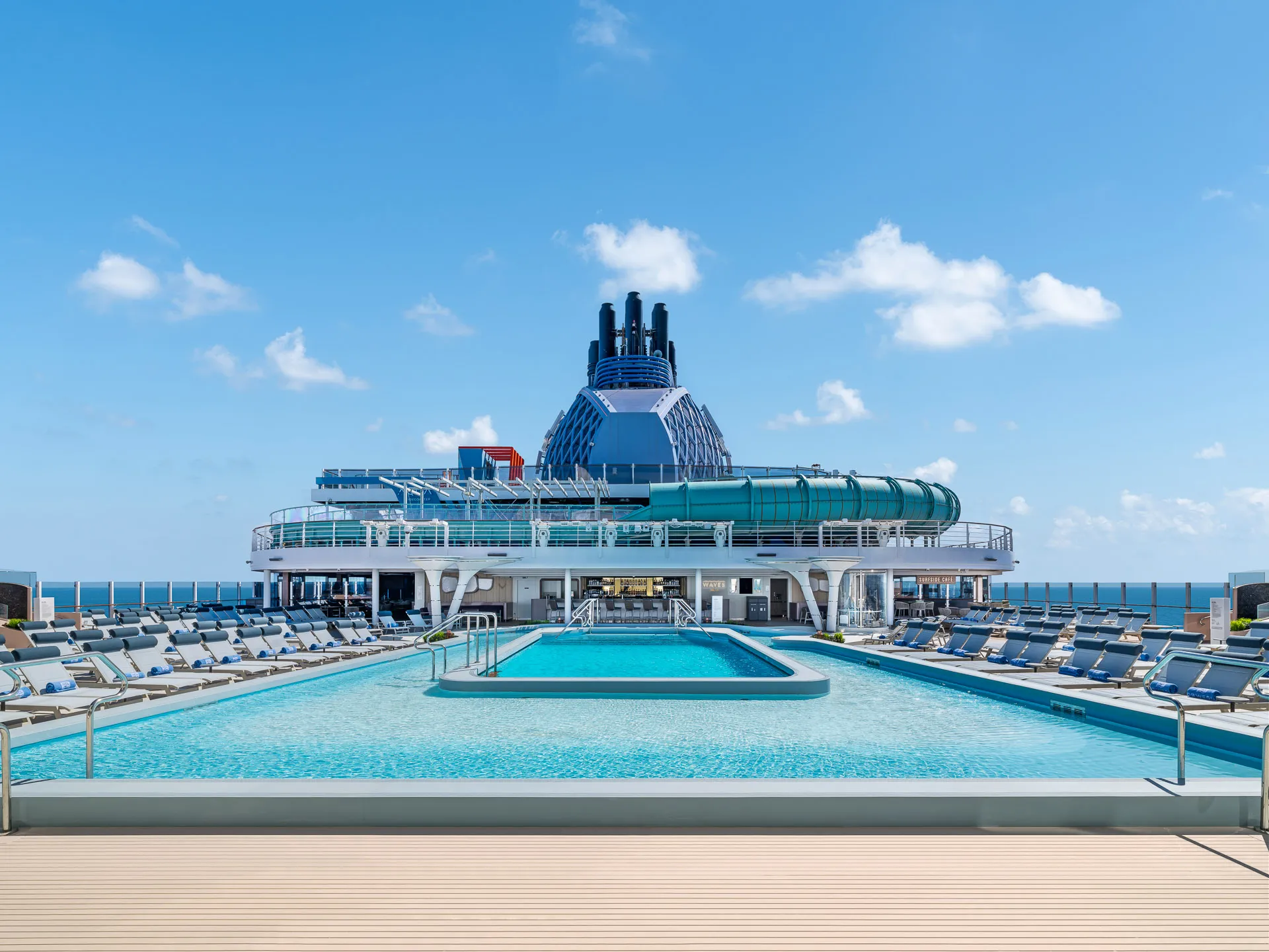 norwegianaquapooldeck3